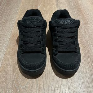 Vans Kendall J Chunky Suede Athletic Skate Sneakers Womens 7.5